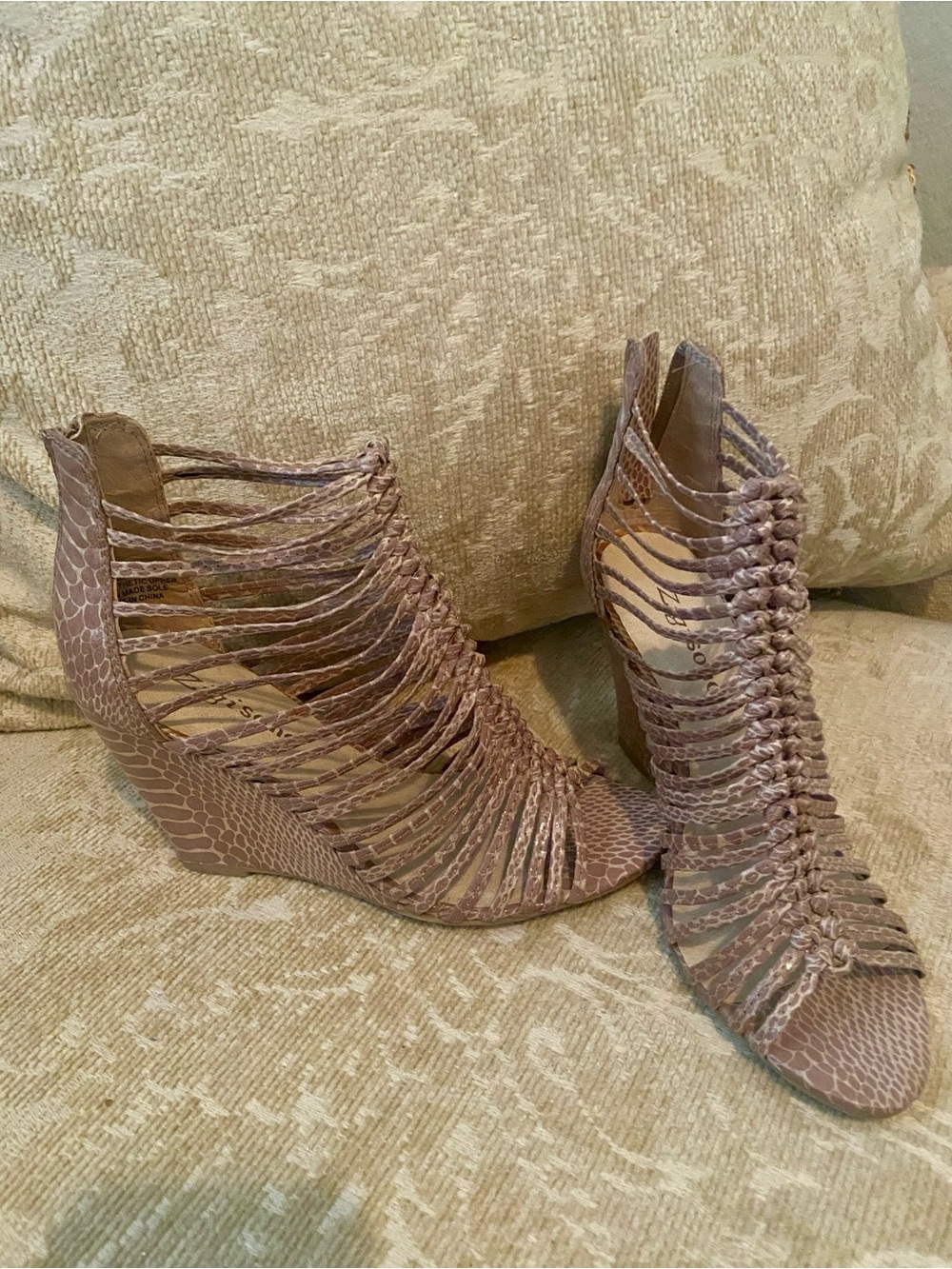 Zigi Soho Brown Woven Women's Flats